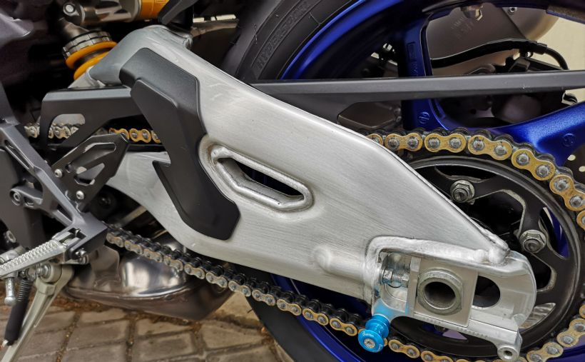 YAMAHA MT-10 SP 40