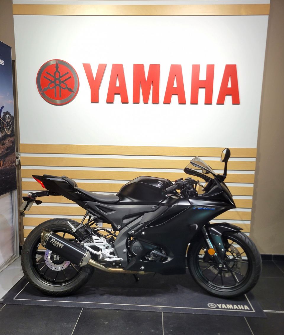 YAMAHA YZF-R 125 5