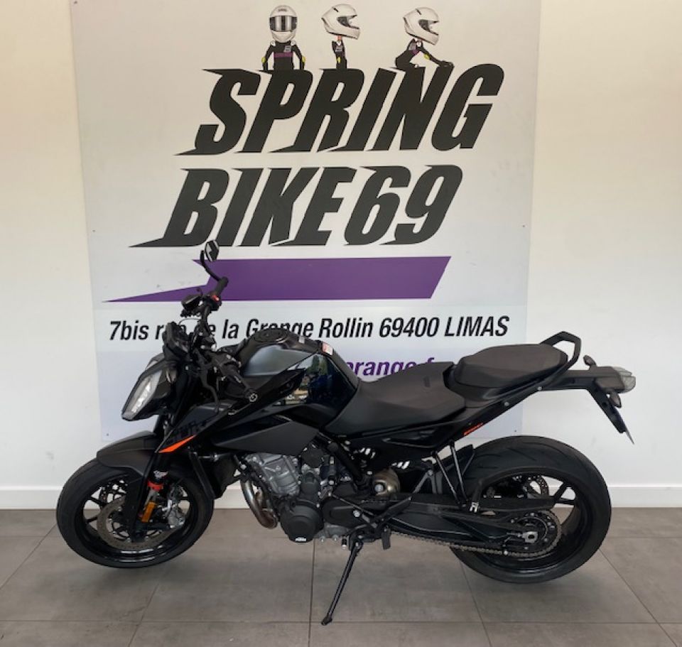 KTM 890 DUKE 0