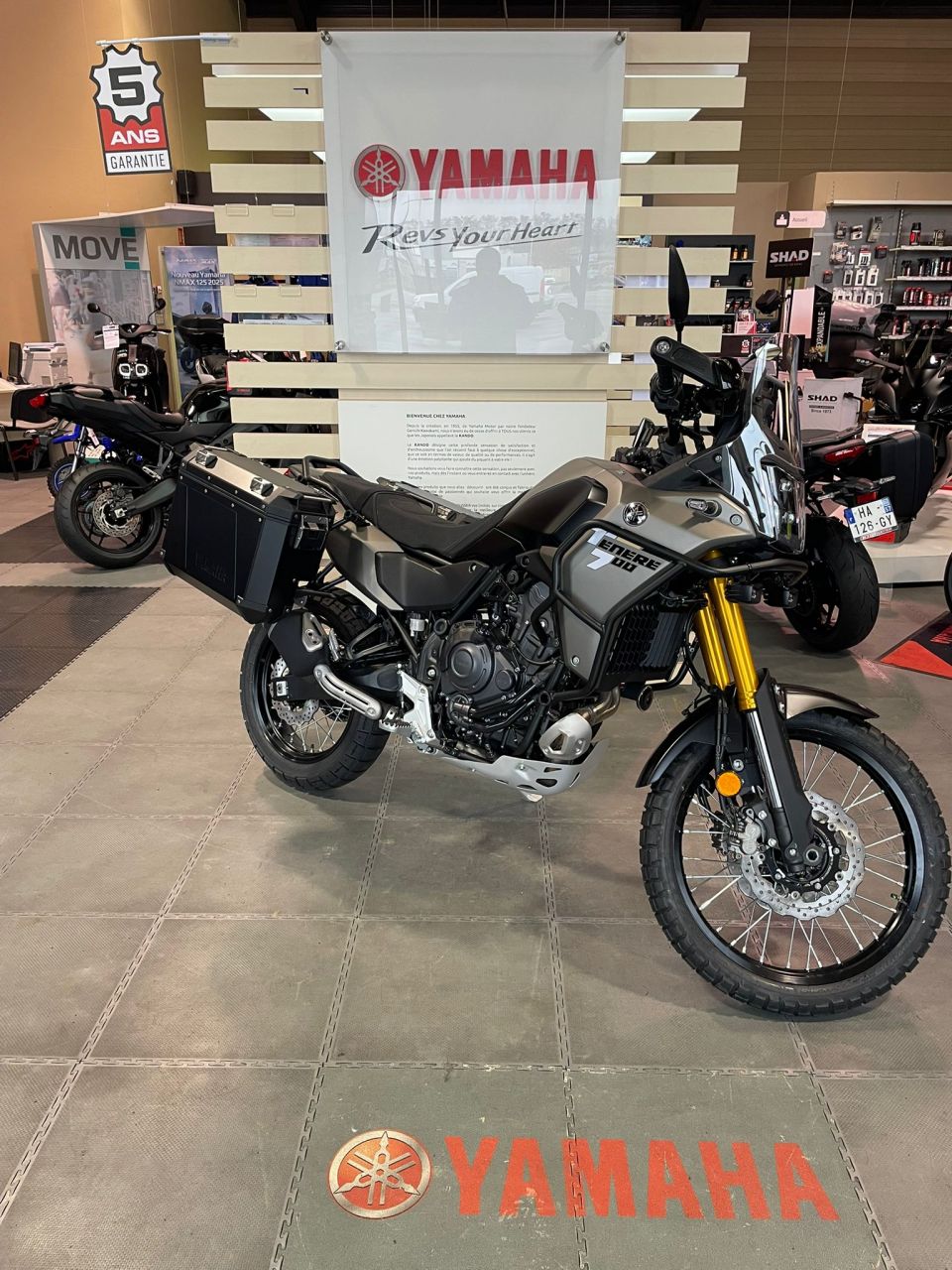 YAMAHA XTZ TENERE 700 0