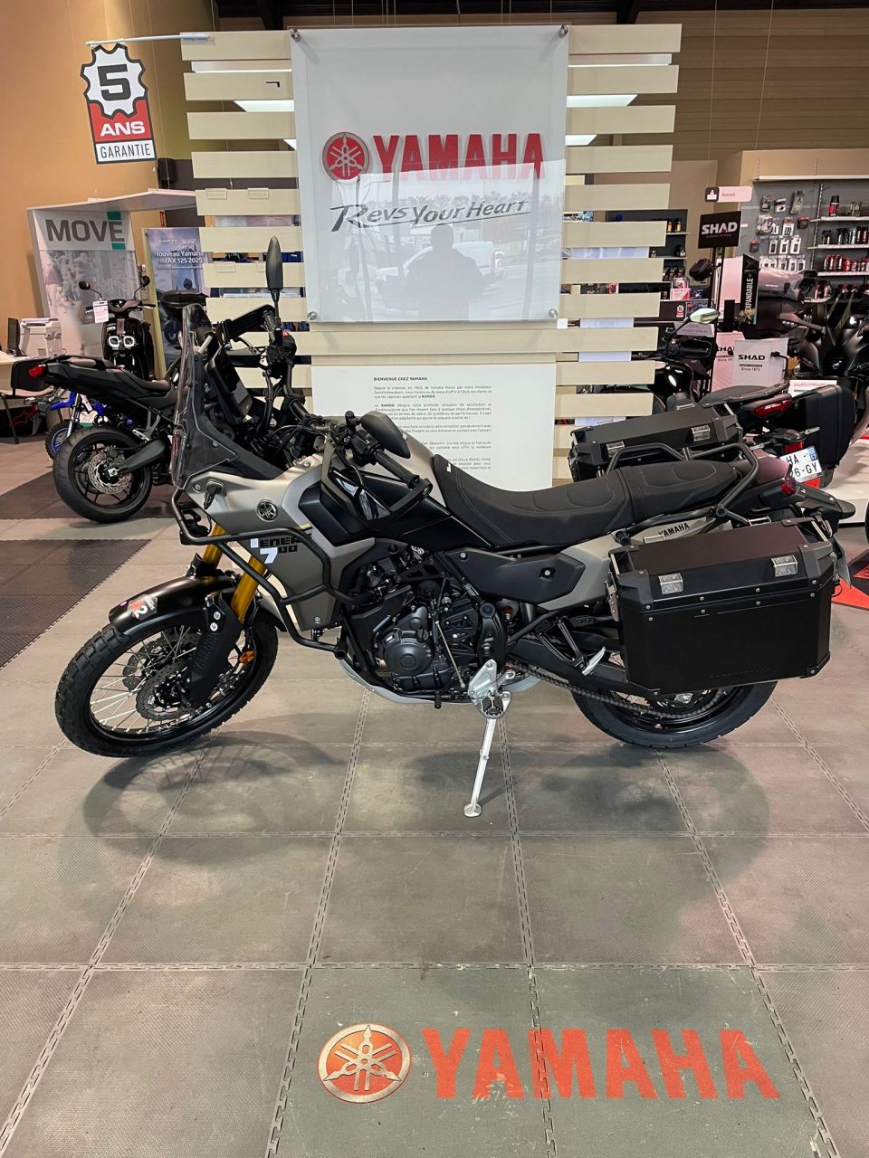 YAMAHA XTZ TENERE 700 3