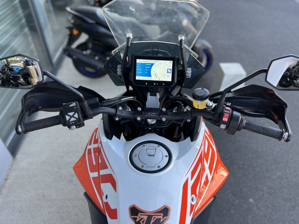 KTM 1290 SUPER ADVENTURE S 6