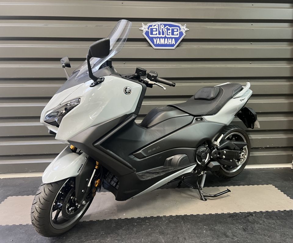 YAMAHA XP T-MAX 560 TECH MAX 3