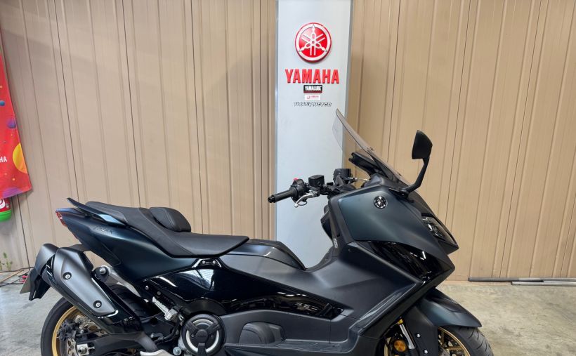 YAMAHA XP T-MAX 560 TECH MAX 1