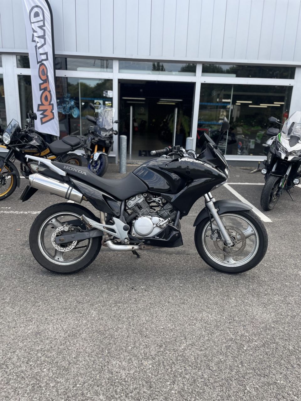 HONDA VARADERO 125 3