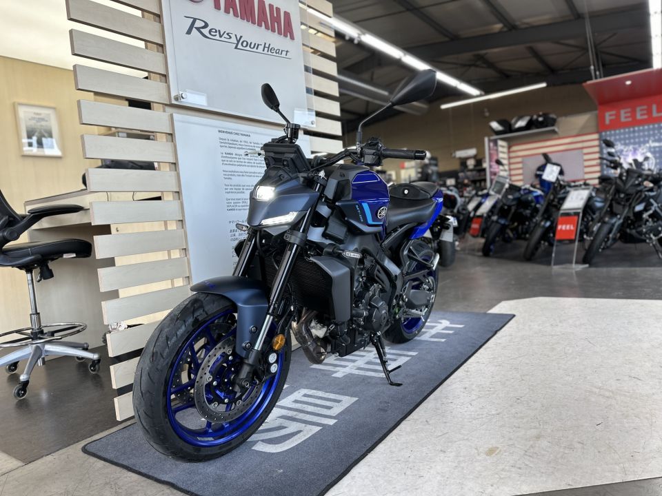 YAMAHA MT-09 Y-AMT 35 KW 4