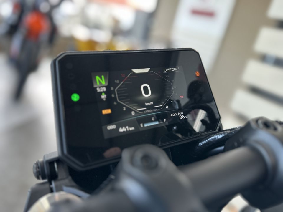 YAMAHA MT-09 Y-AMT 35 KW 6