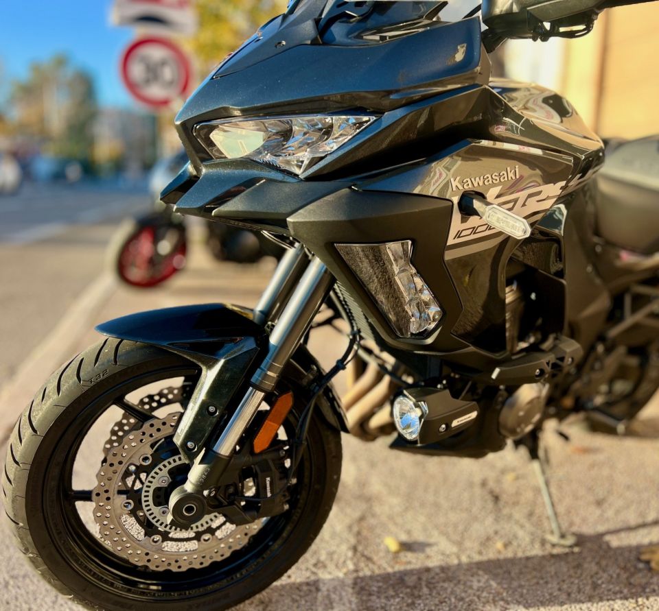 KAWASAKI VERSYS 1000 24