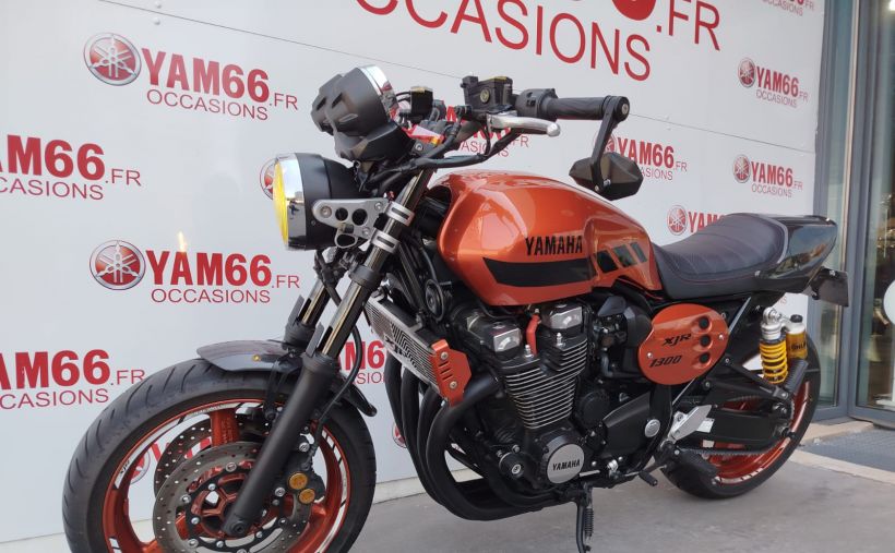 YAMAHA XJR 1300 8