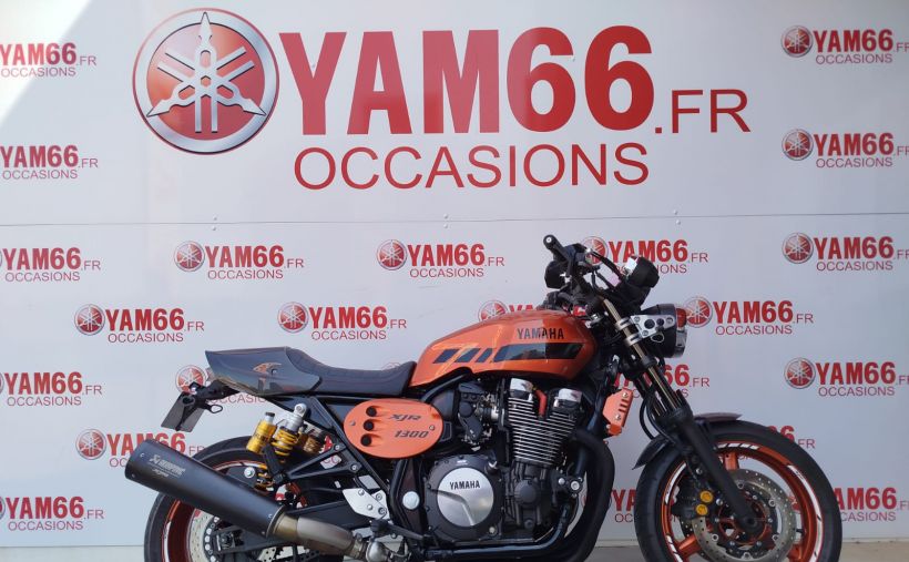 YAMAHA XJR 1300 0