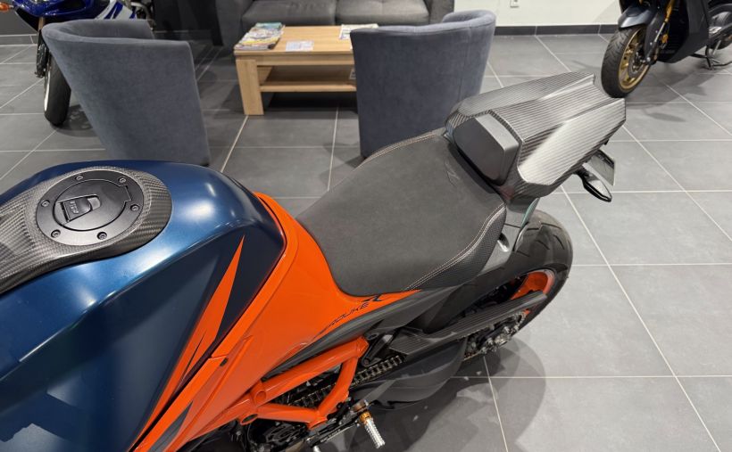 KTM 1290 SUPER DUKE R 3