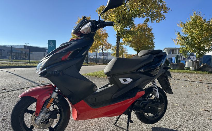 YAMAHA AEROX 50 2