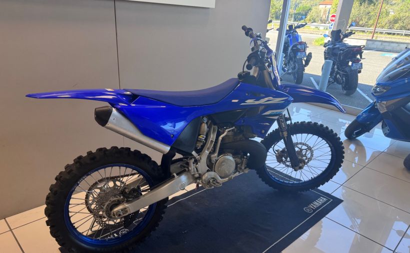 YAMAHA YZ250 2