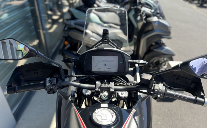 MOTO MORINI X-cape 650 6