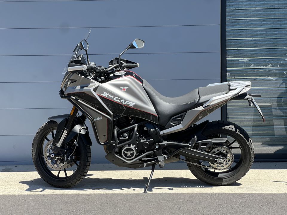 MOTO MORINI X-cape 650 3