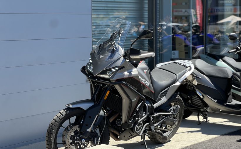 MOTO MORINI X-cape 650 4