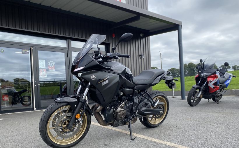 YAMAHA TRACER 7 10