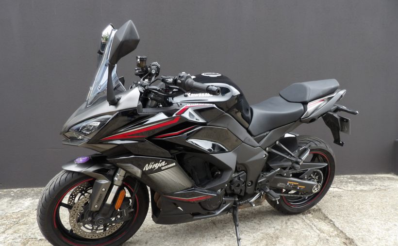 KAWASAKI NINJA 1000 SX 6