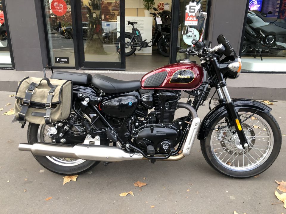 BENELLI IMPERIAL 400 5