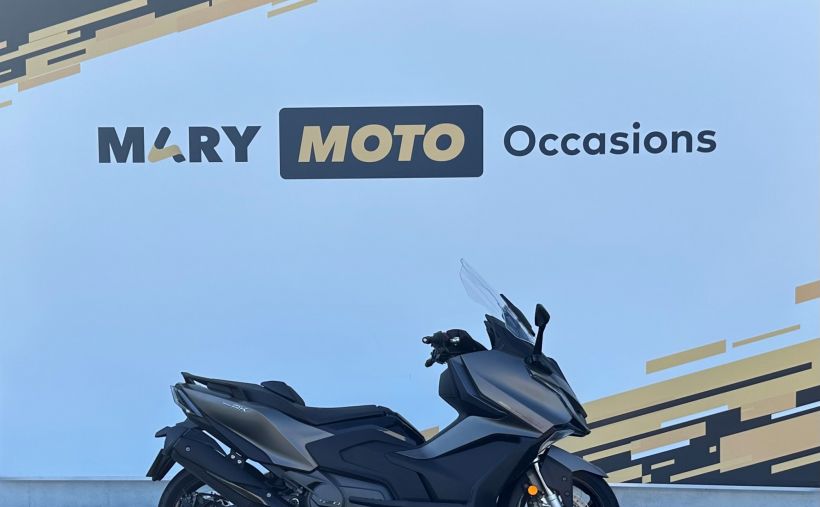 KYMCO AK 550 0