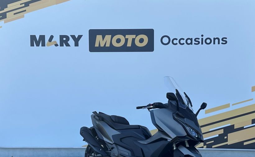 KYMCO AK 550 1