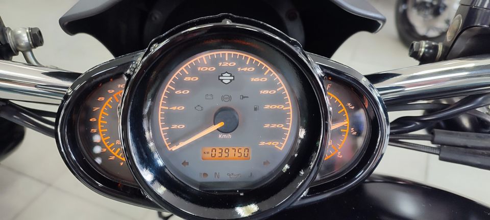 HARLEY-DAVIDSON V-ROD NIGHT ROD 1250 SPECIAL 54