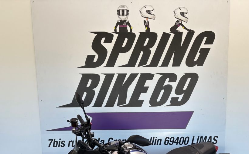 YAMAHA MT-09 SP 1