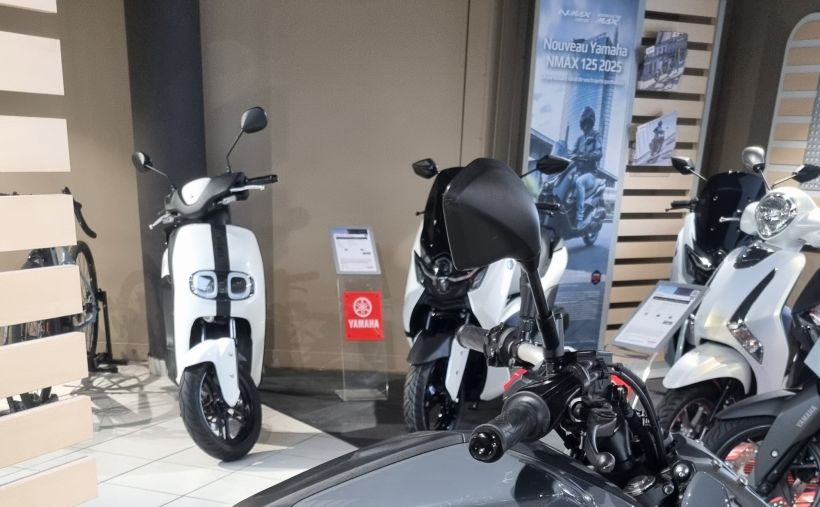 YAMAHA MT-07 (47.5CV) 3