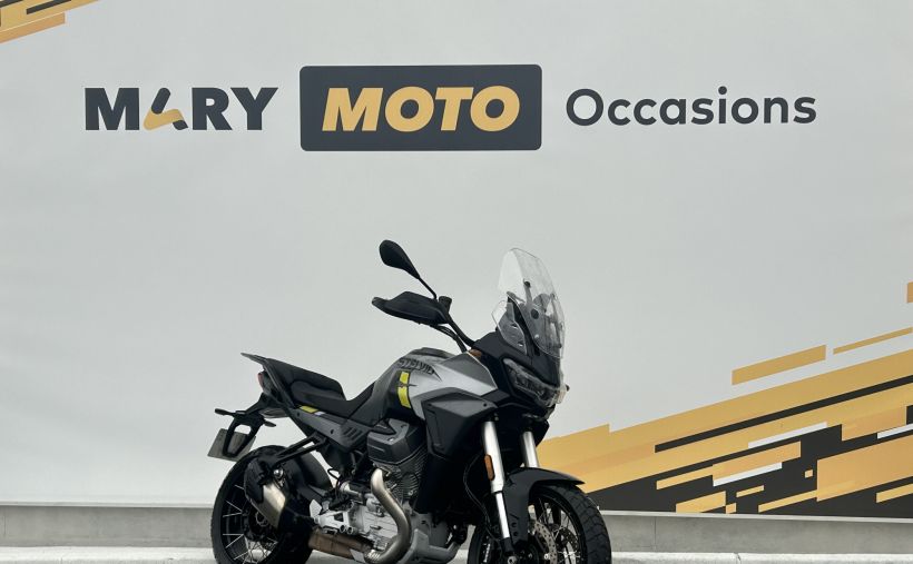 MOTO GUZZI STELVIO 1