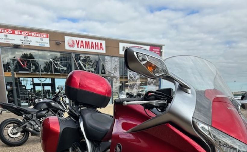 HONDA VFR 1200 3