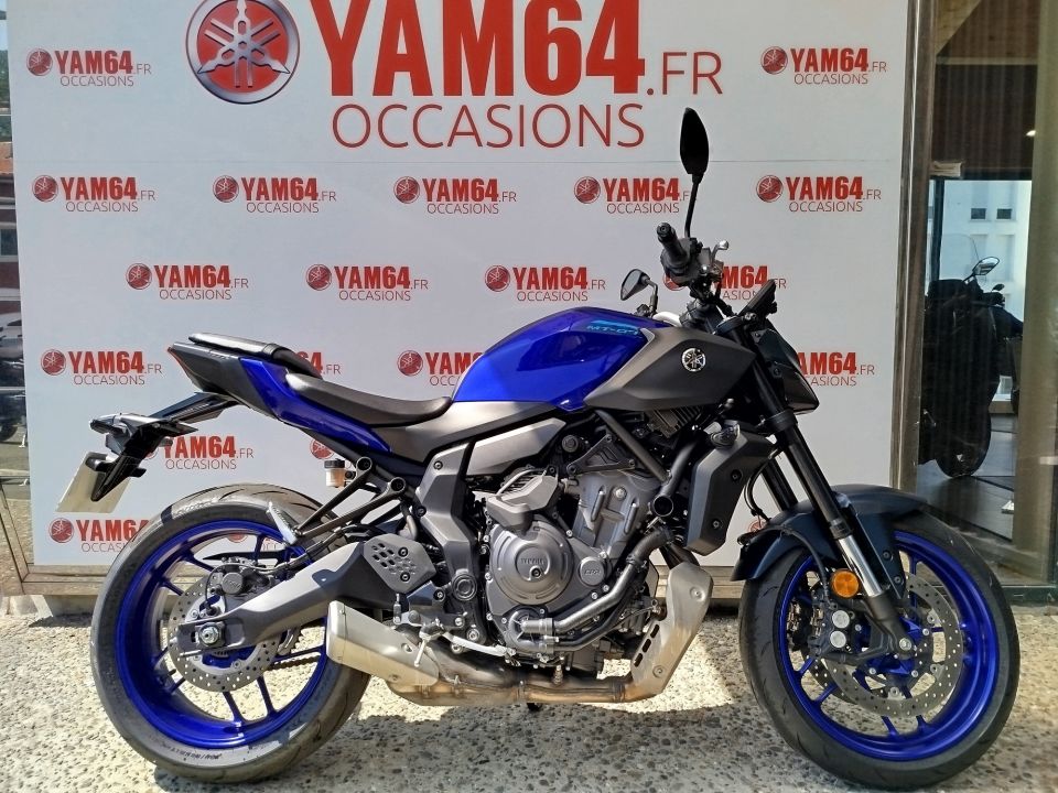 YAMAHA MT-07 Y-AMT 0