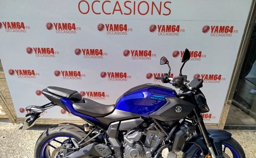 YAMAHA MT-07 Y-AMT 1