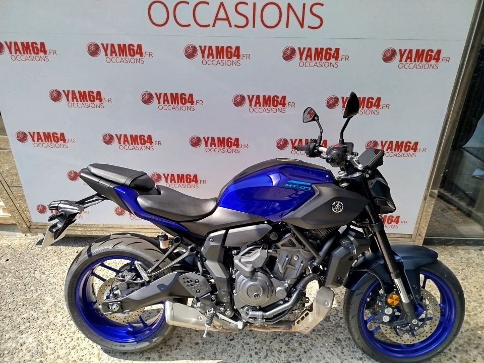 YAMAHA MT-07 Y-AMT 1