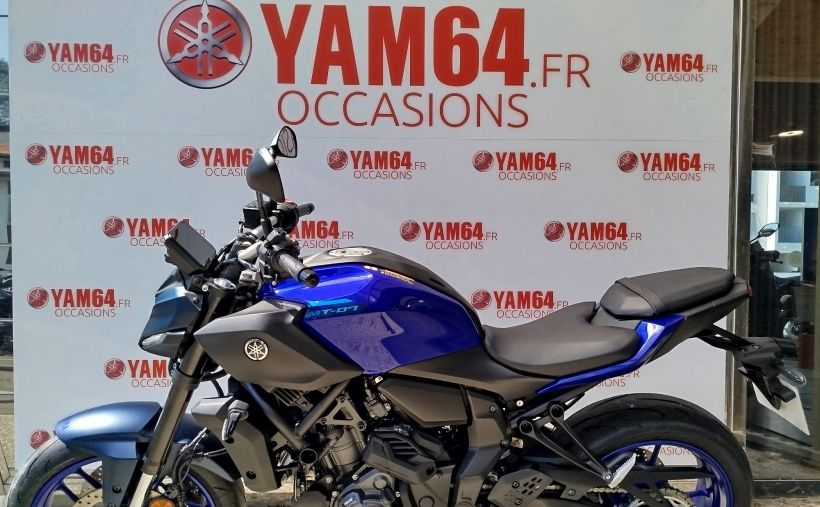 YAMAHA MT-07 Y-AMT 2
