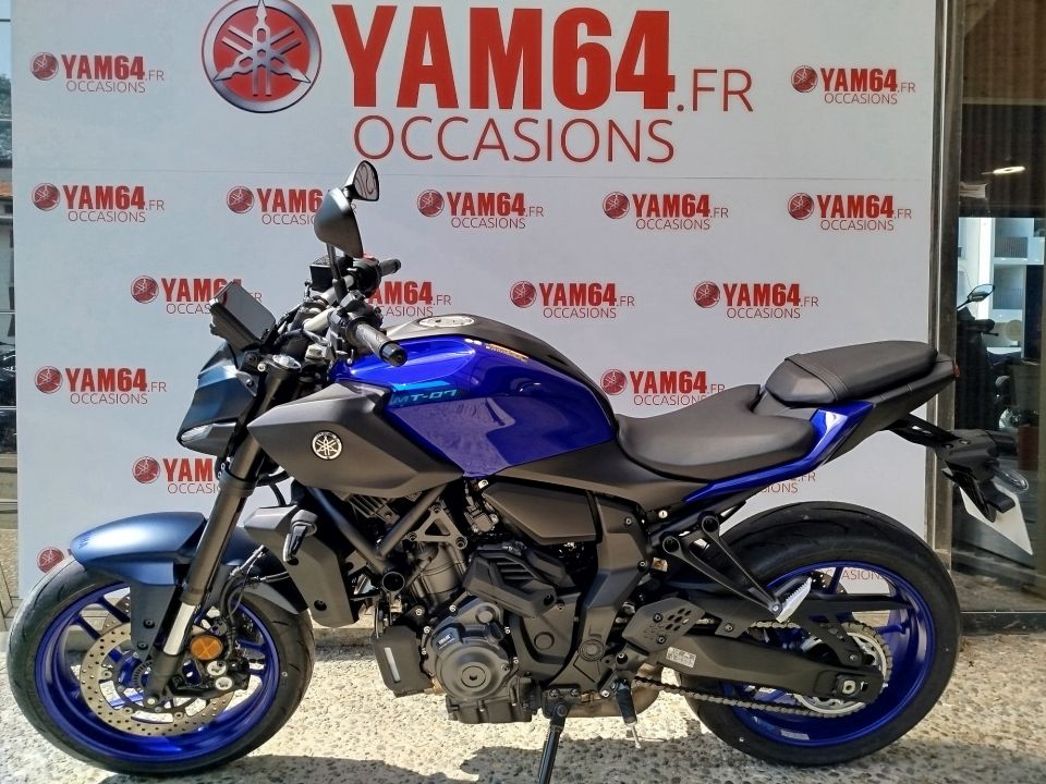 YAMAHA MT-07 Y-AMT 2
