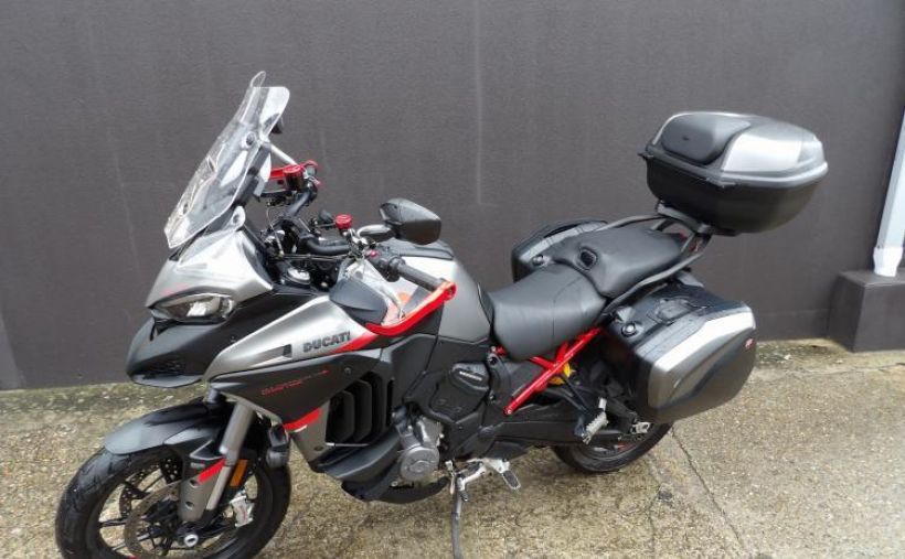 DUCATI MULTISTRADA V4 S 4