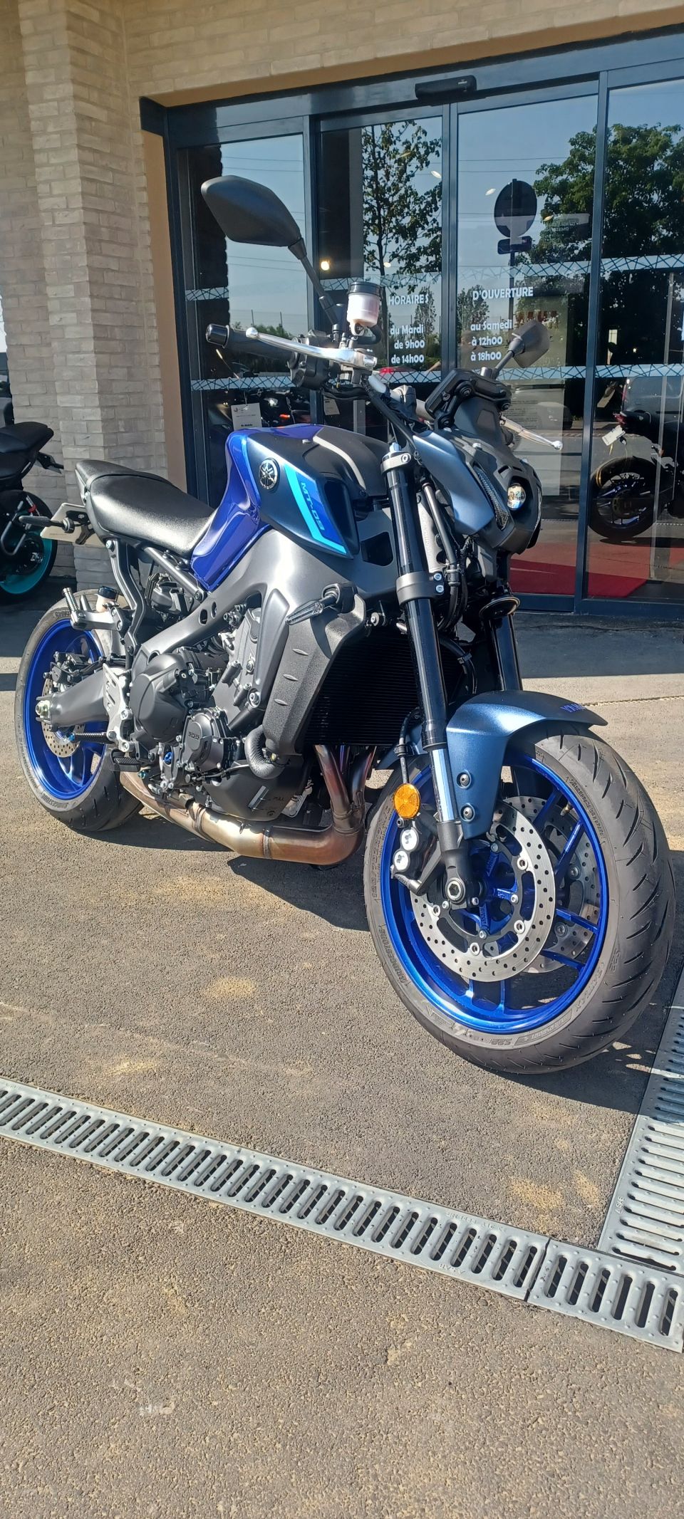 YAMAHA MT-09 0