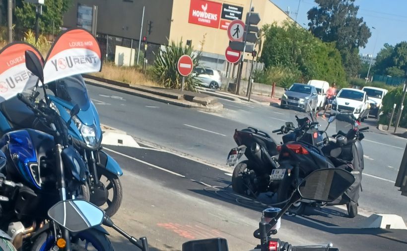 YAMAHA MT-09 5