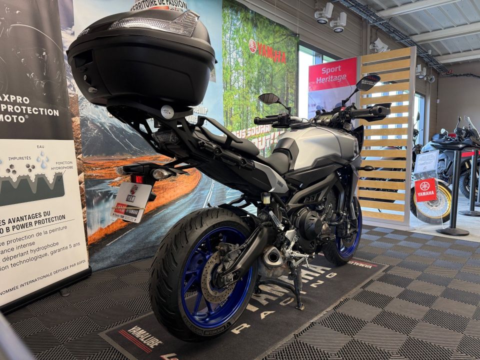 YAMAHA MT-09 TRACER 2