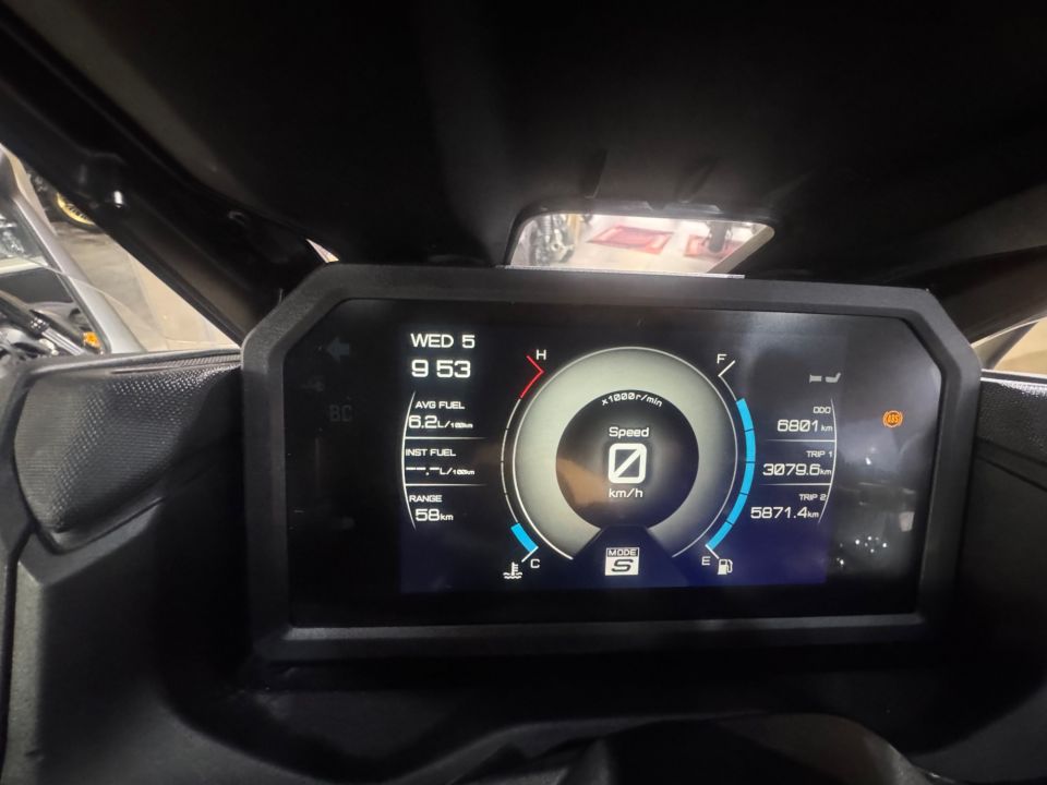 YAMAHA XP T-MAX 560 TECH MAX 6