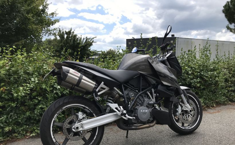 KTM 990 SUPER DUKE 1