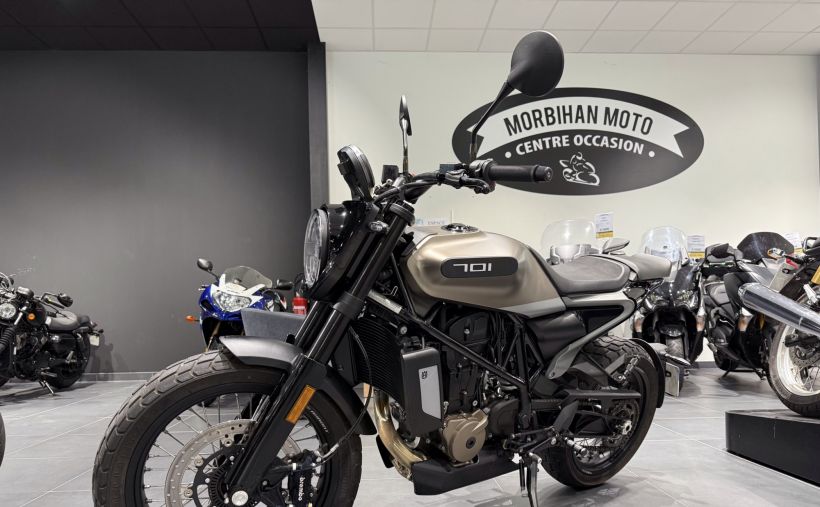 HUSQVARNA SVARTPILEN 701 0