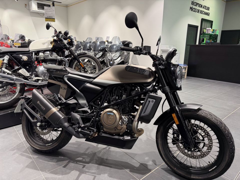 HUSQVARNA SVARTPILEN 701 5