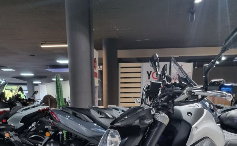 YAMAHA MT-07 (47.5CV) 4