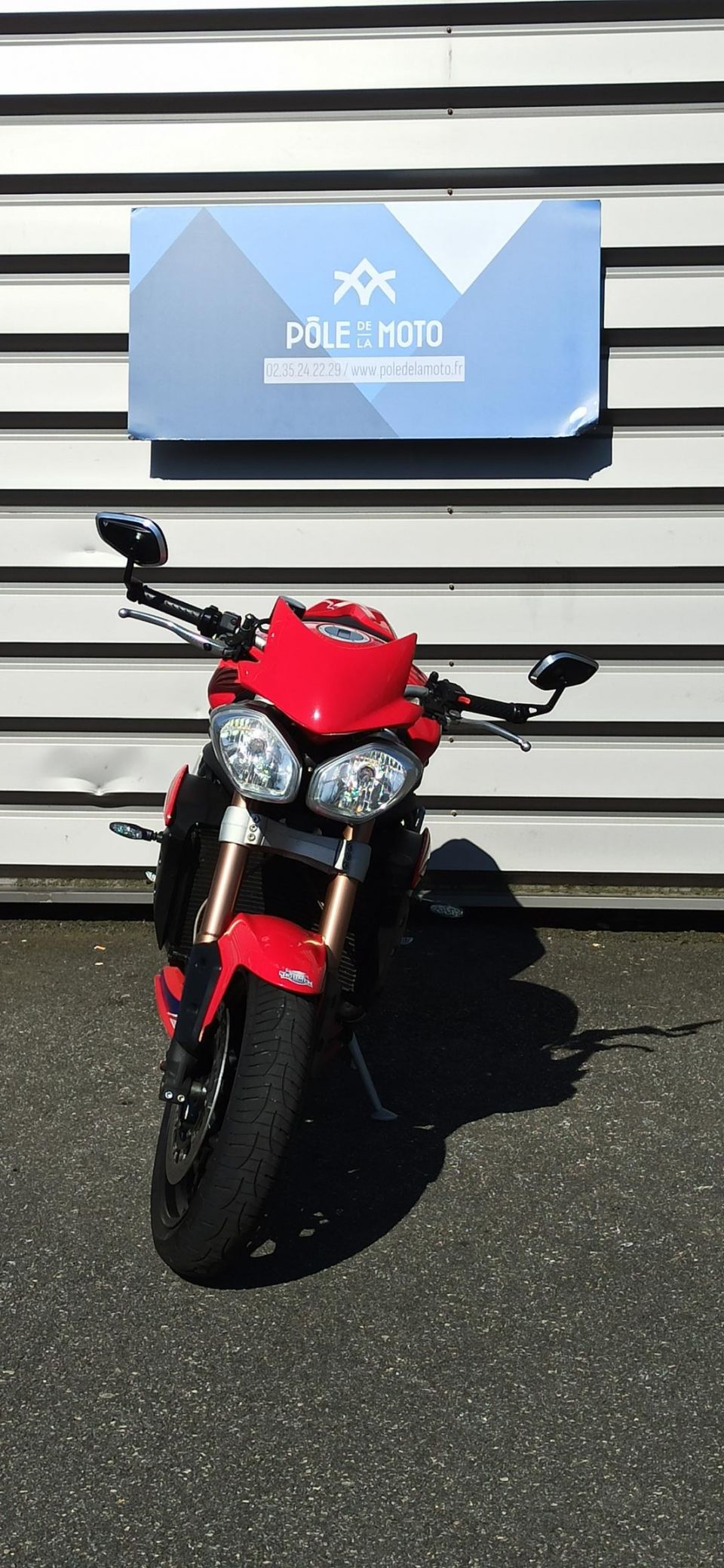 TRIUMPH SPEED TRIPLE 1050 15