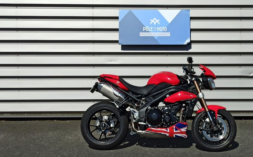 TRIUMPH SPEED TRIPLE 1050 4