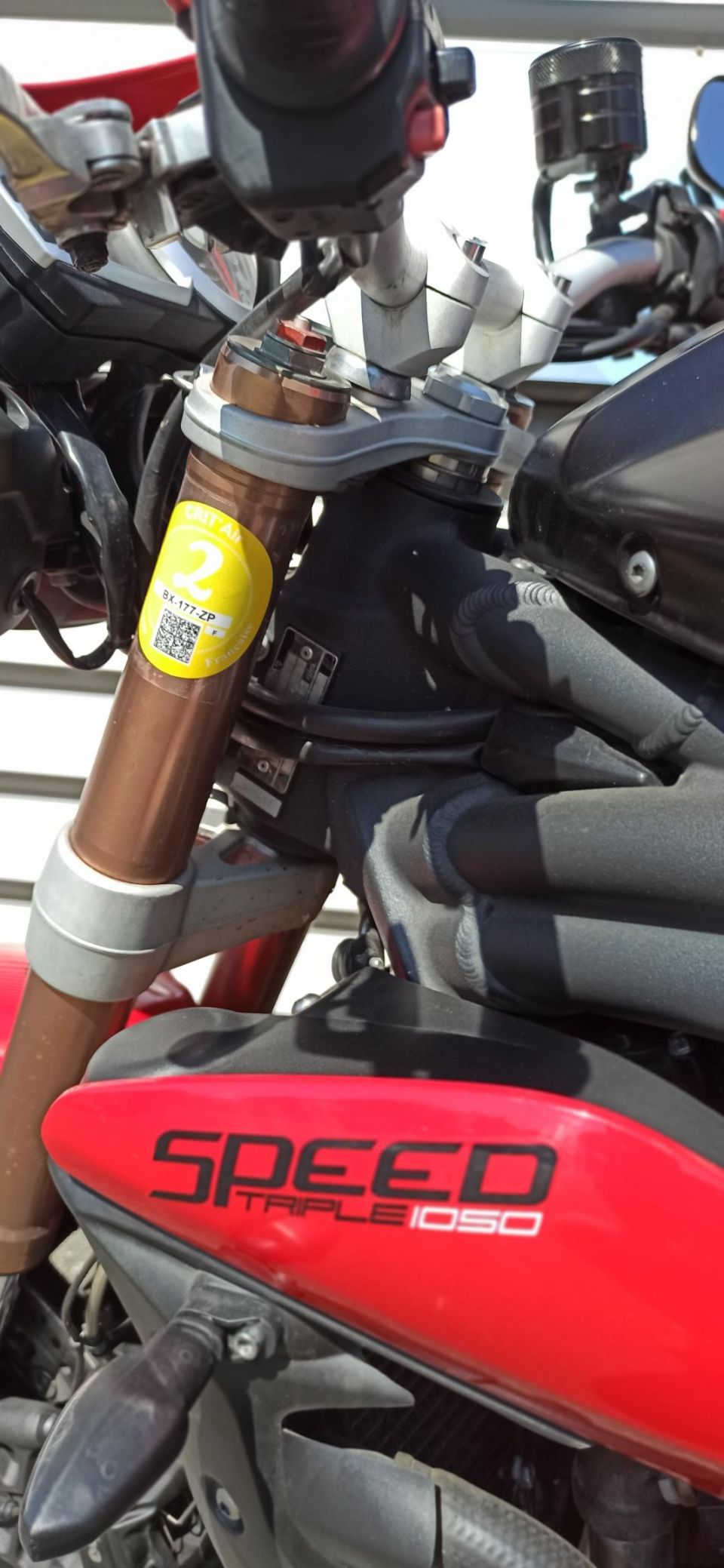 TRIUMPH SPEED TRIPLE 1050 25