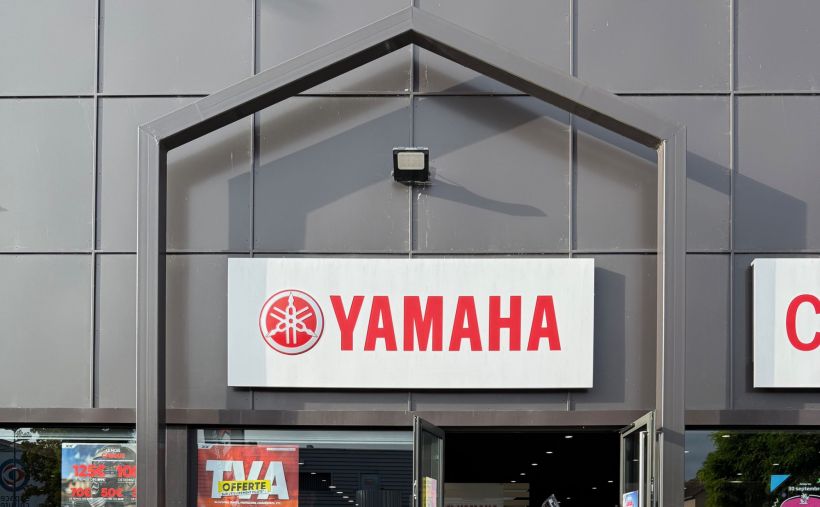 YAMAHA XMAX 300 3