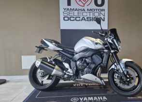 YAMAHA FZ1 - 2010