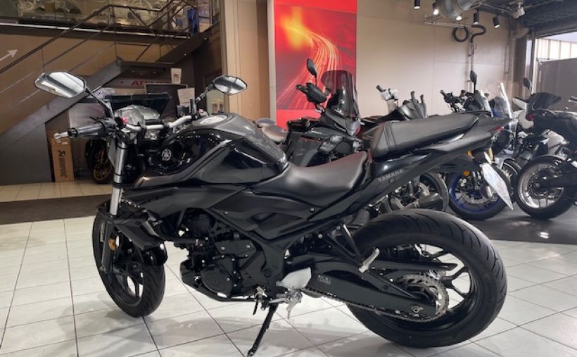 YAMAHA MT-03 0